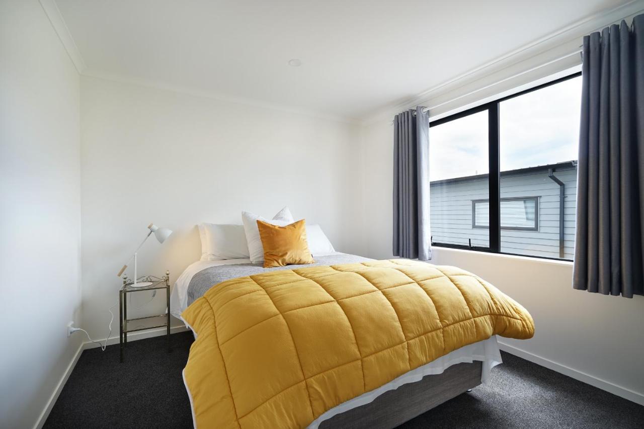 Fabulous River View - Brand New House In Hamilton Exteriér fotografie