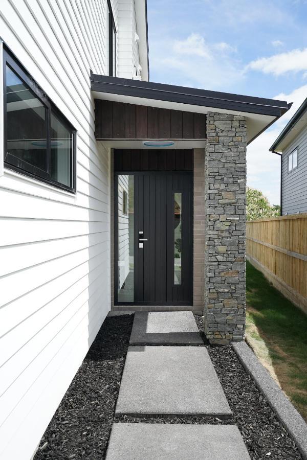 Fabulous River View - Brand New House In Hamilton Exteriér fotografie
